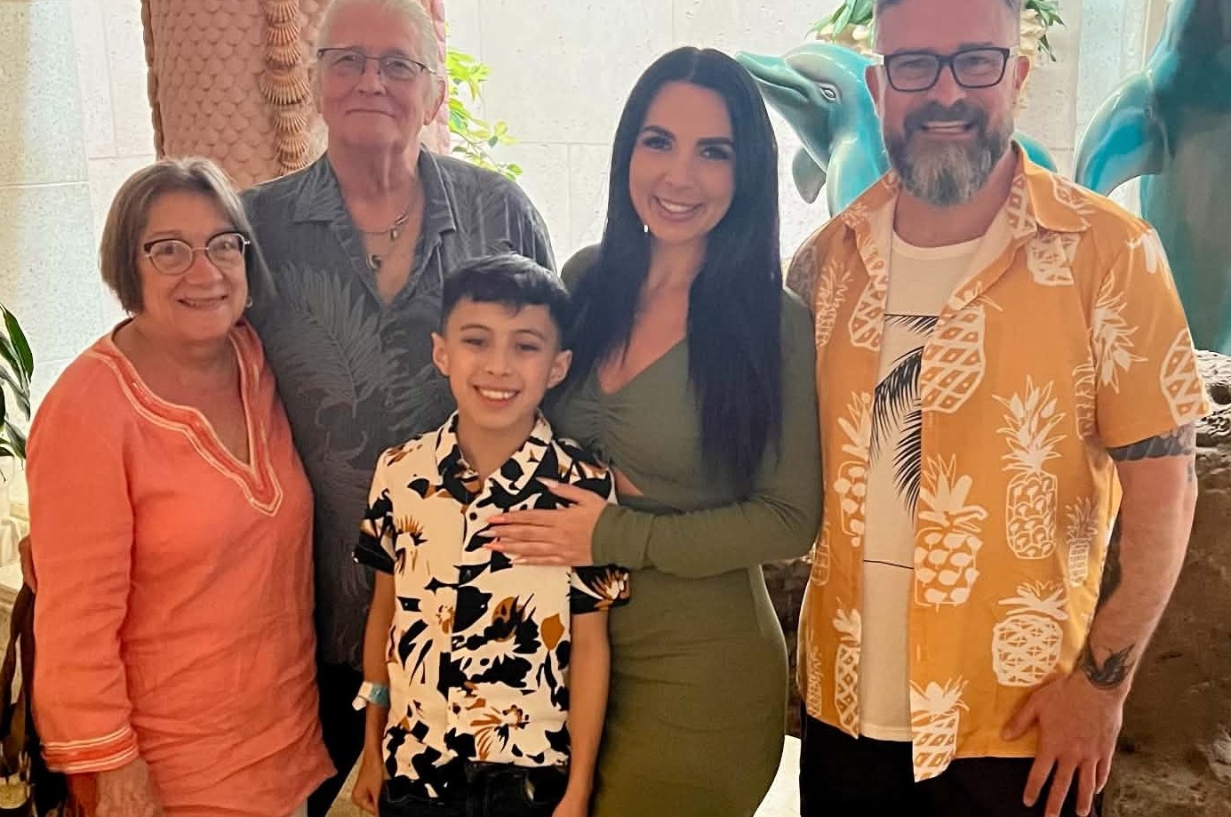 Carol, Ross, Easton, Laura, and Thomas in the Bahamas